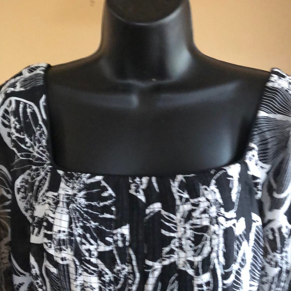 Loft Blouse - Picture 3 of 5